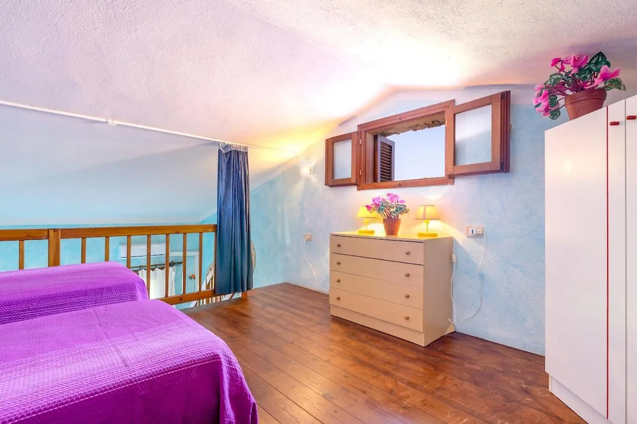 Spacious Apartment In San Teodoro With Garden And Parking  San Teodoro (Sardinia)